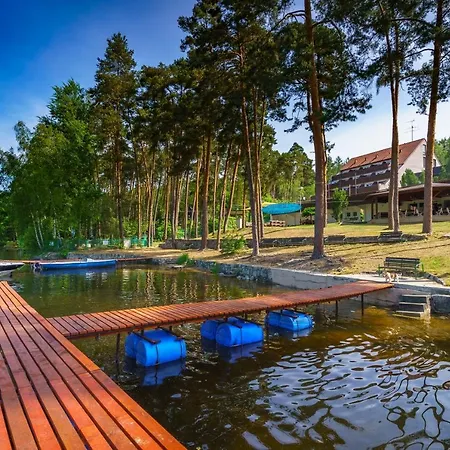 Hladina Hotell Nebrich